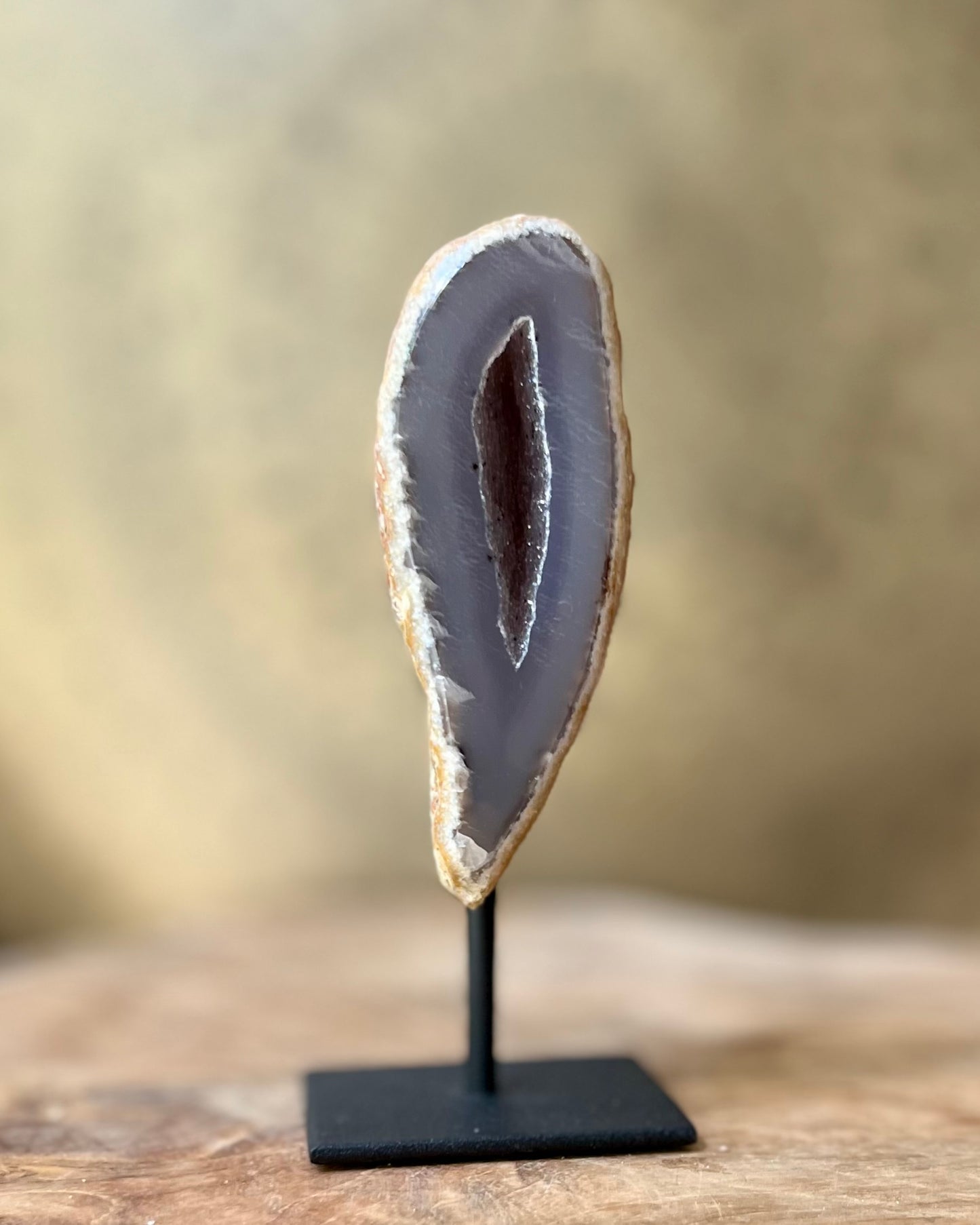 Agaat geode op standaard