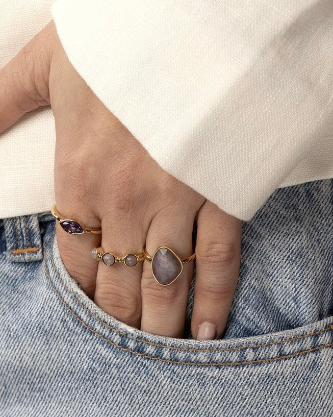 Amethist freeform ring goud