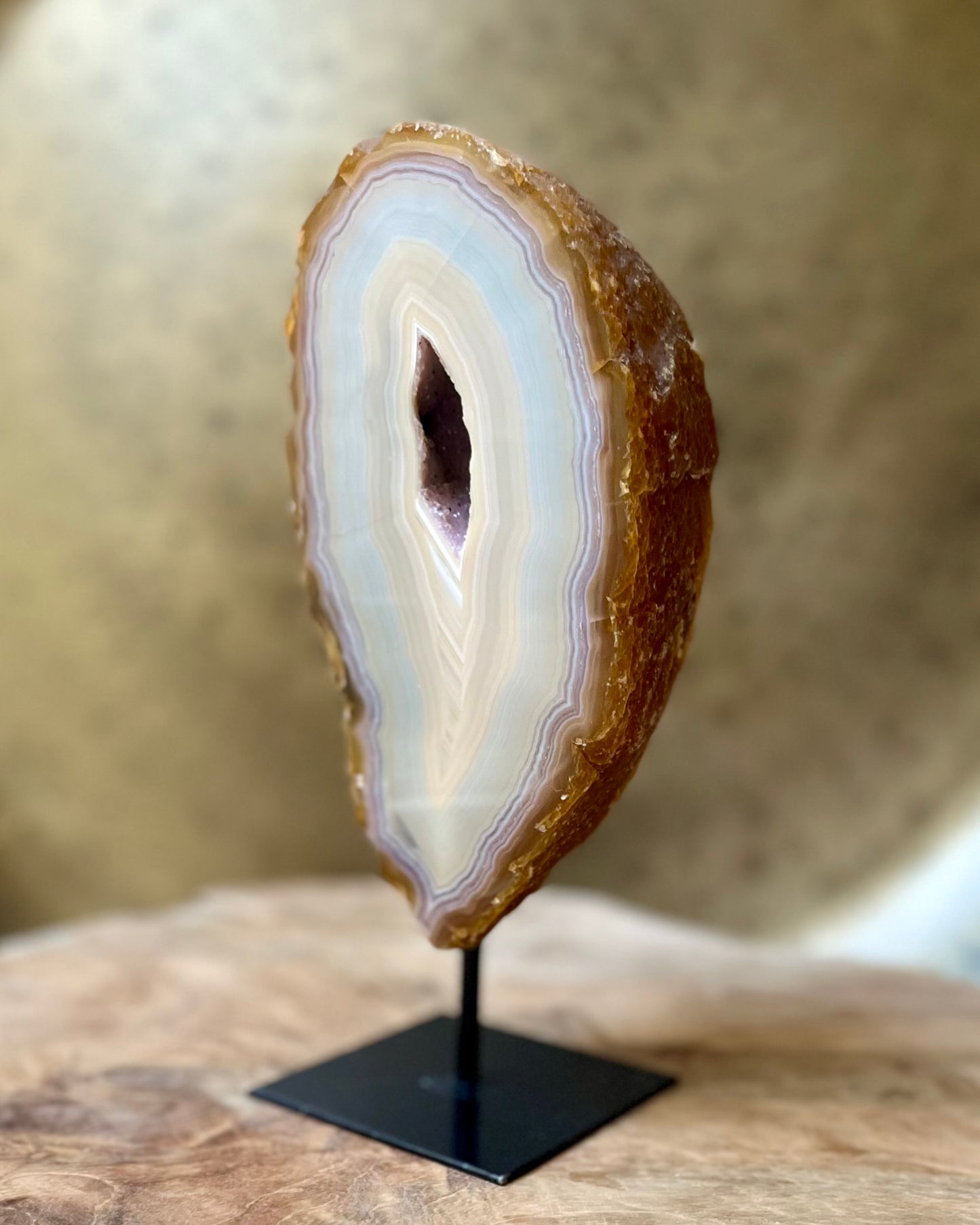 Agaat geode op standaard