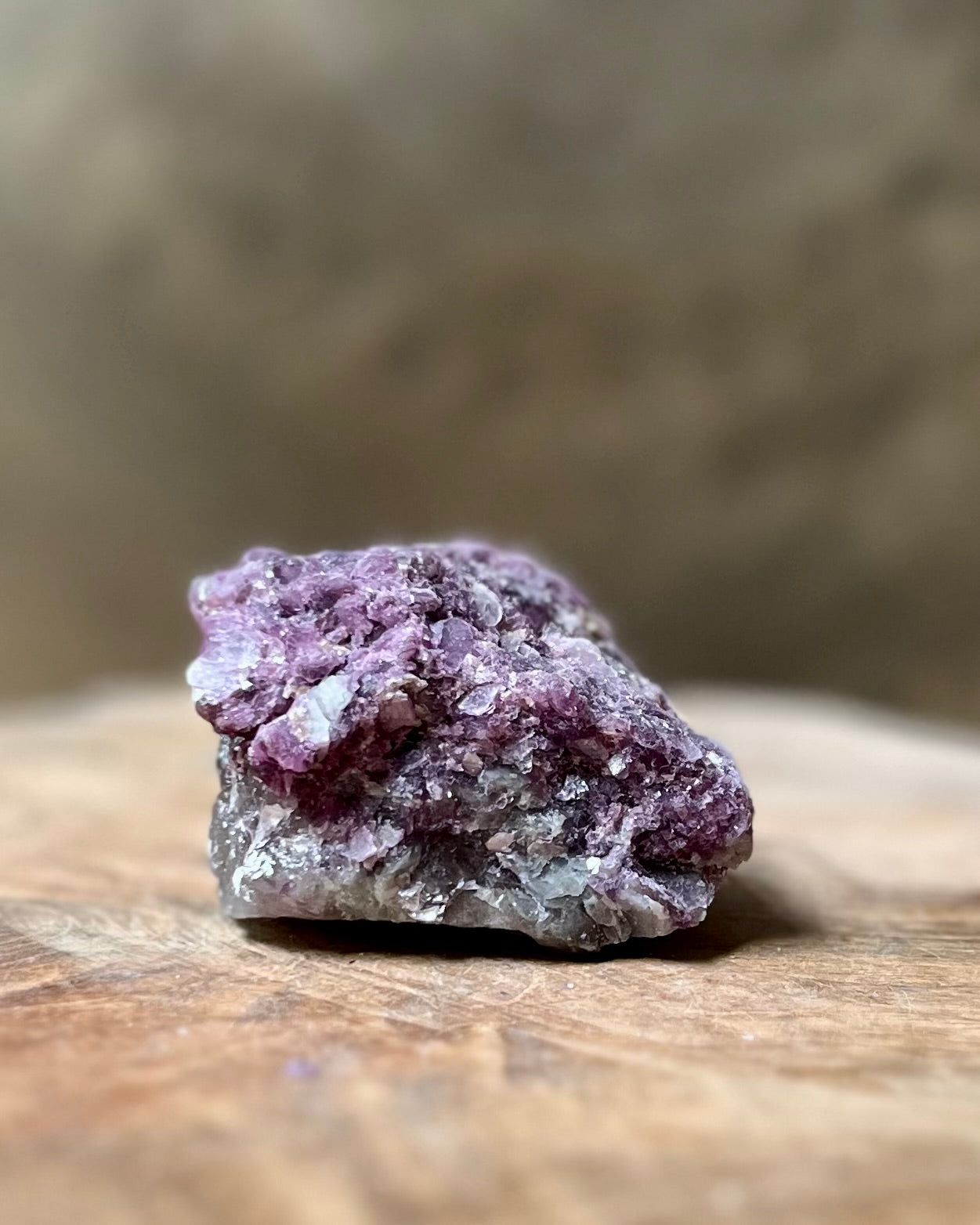 Lepidoliet (paarse Mica) ruw stuk