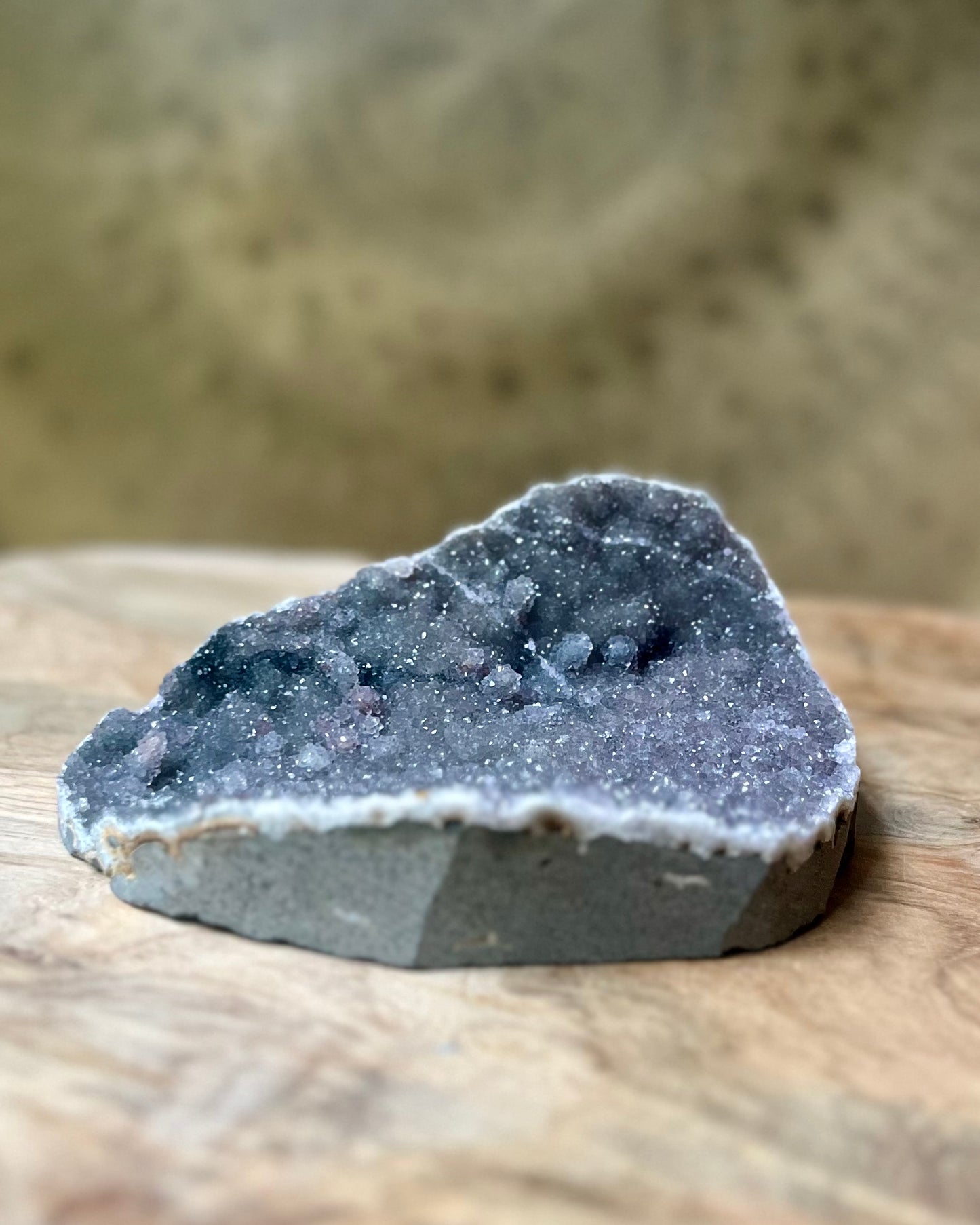 Galaxy Amethyst Stand