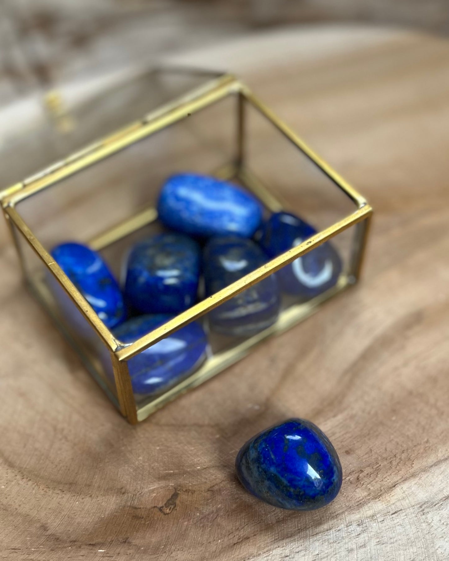 Lapis lazuli tumbled stone A