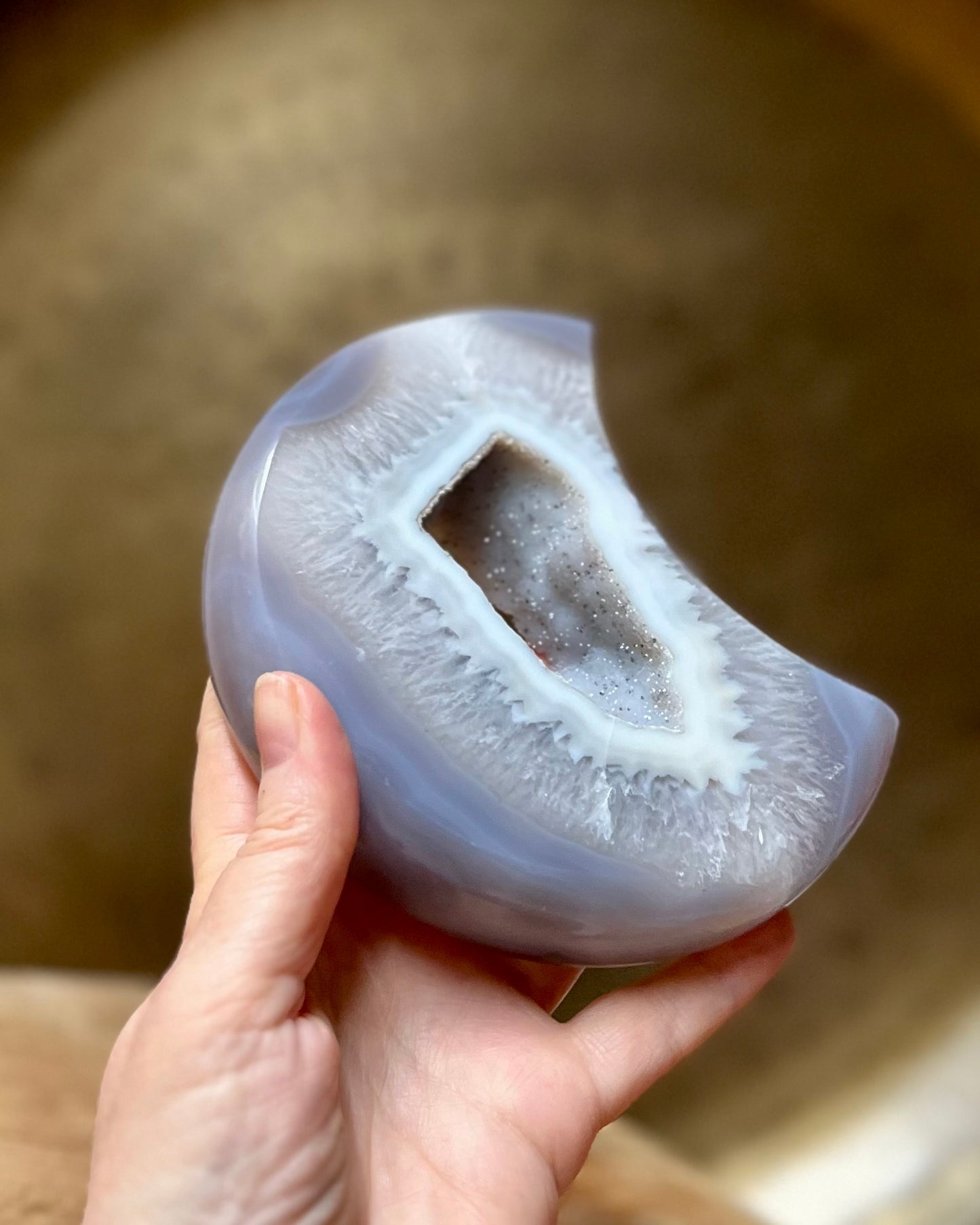 Grote druzy Agaat maan op standaard