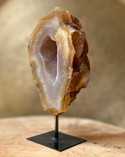 Agaat geode op standaard