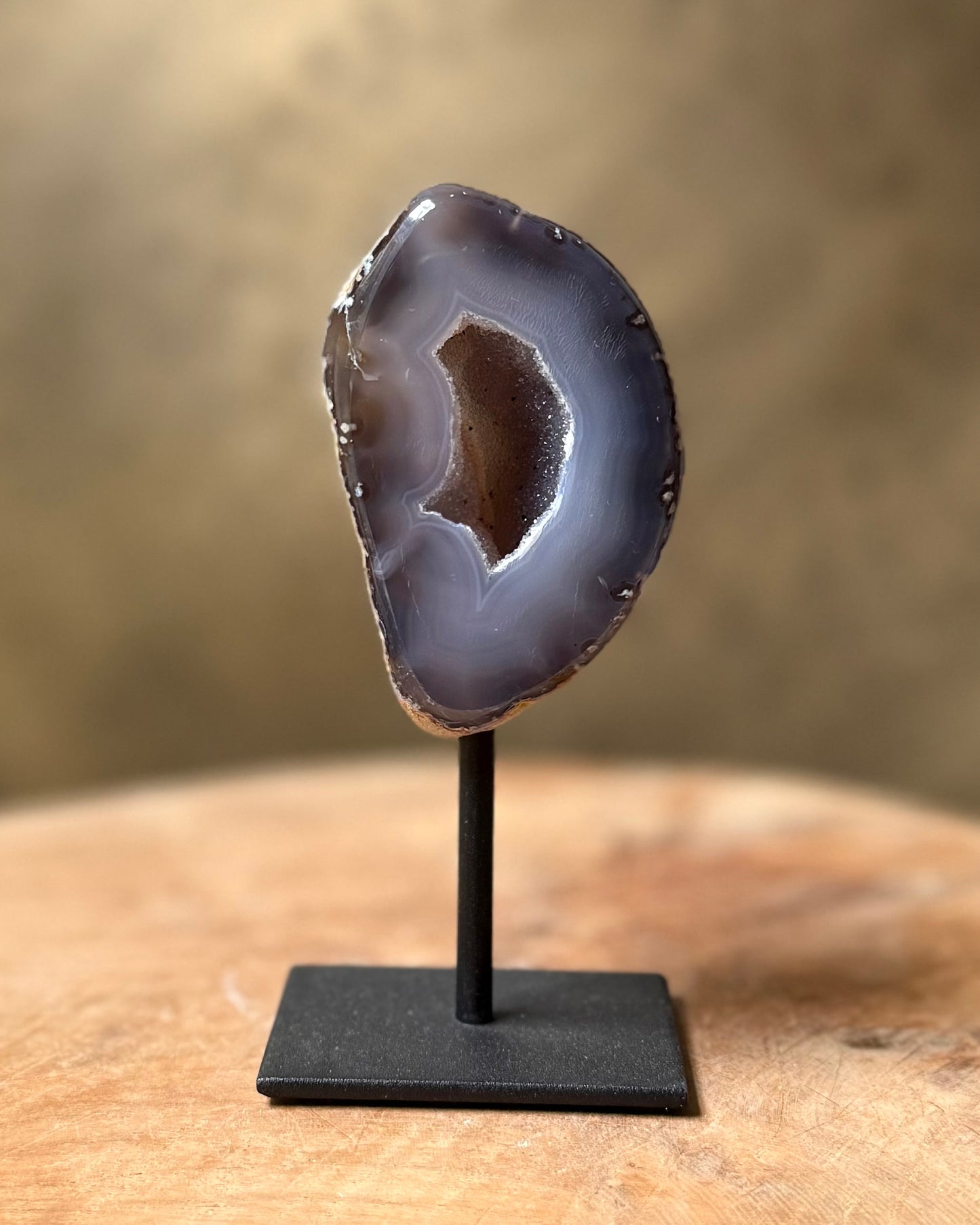 Agaat geode op standaard