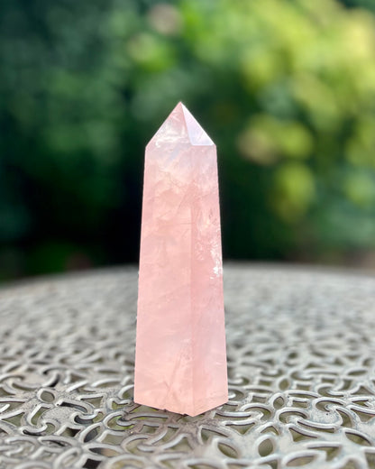 Rose quartz large tower