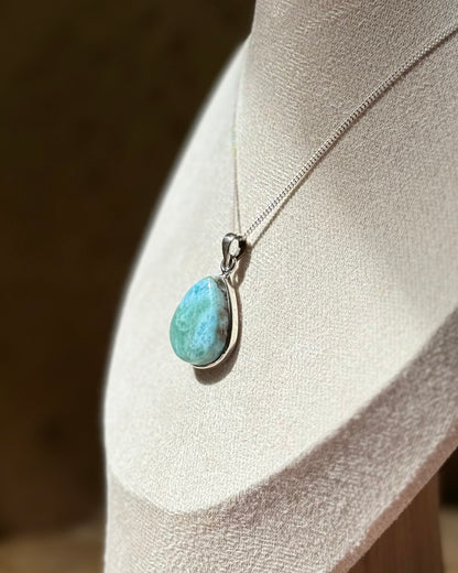Zilveren hanger Larimar