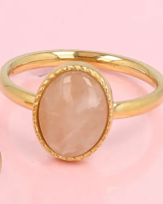 Rozekwarts ovale ring rond goud