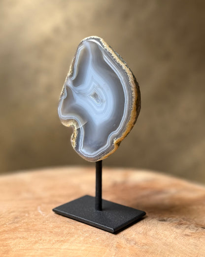 Agaat geode op standaard