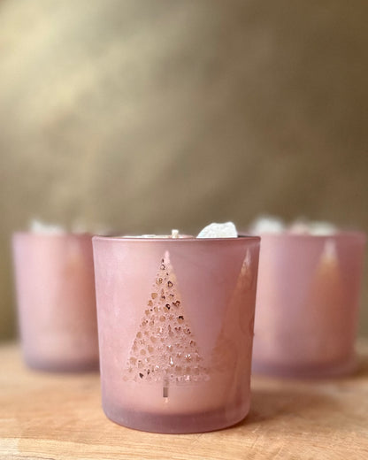 Cozy Christmas Candle M