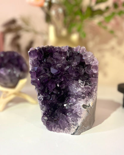 Amethyst stand large