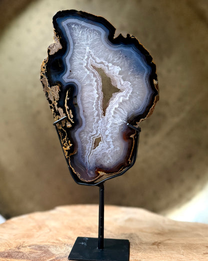 Agaat geode op standaard