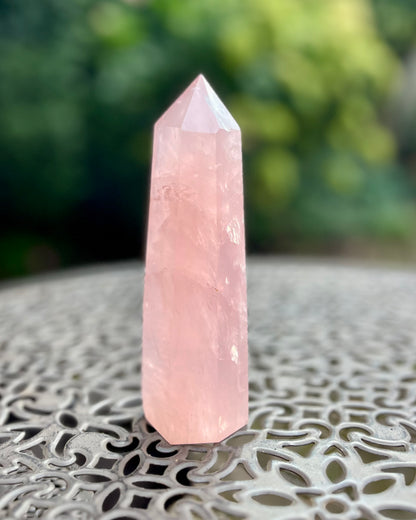 Rose quartz large tower