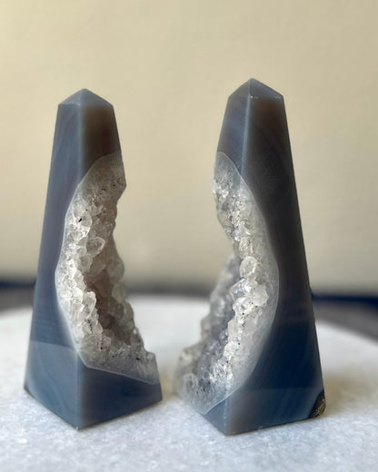 Agate obelisk pair