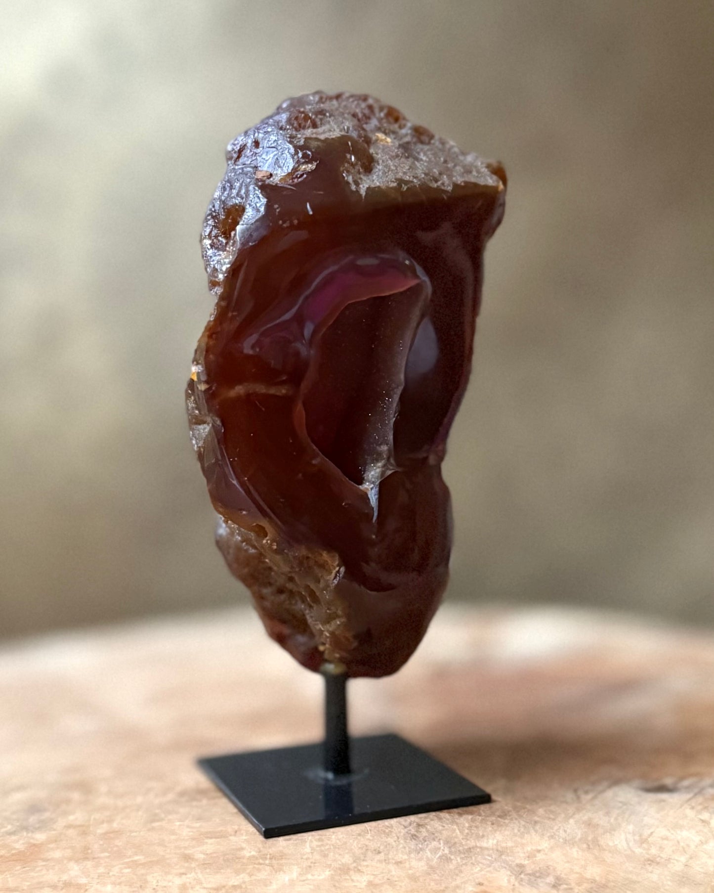 Agaat geode op standaard