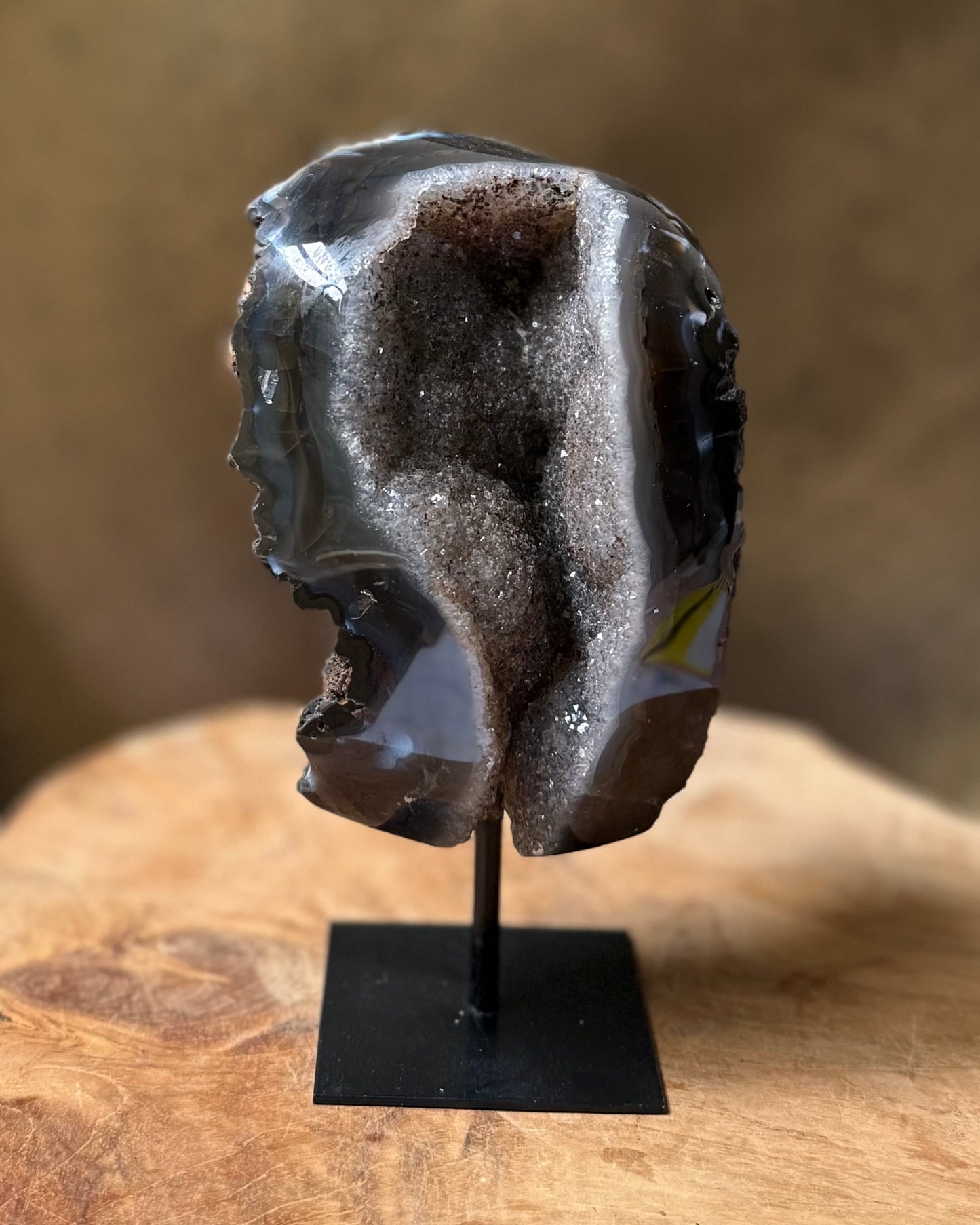 Agaat geode op standaard