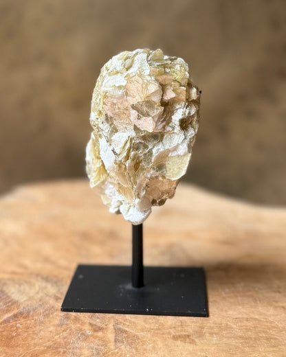 Gouden Mica op standaard