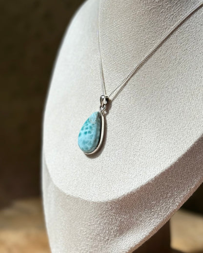 Zilveren hanger Larimar