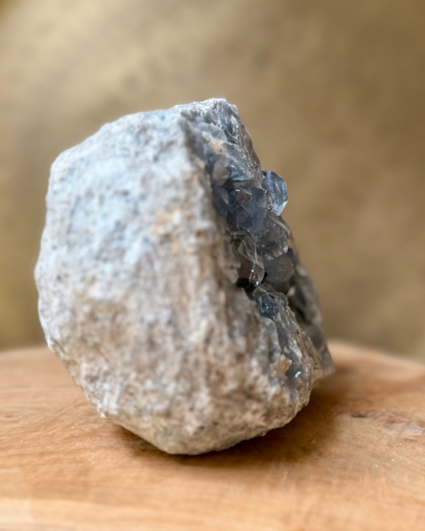 Celestien geode