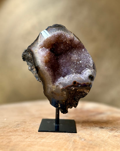 Agaat geode op standaard