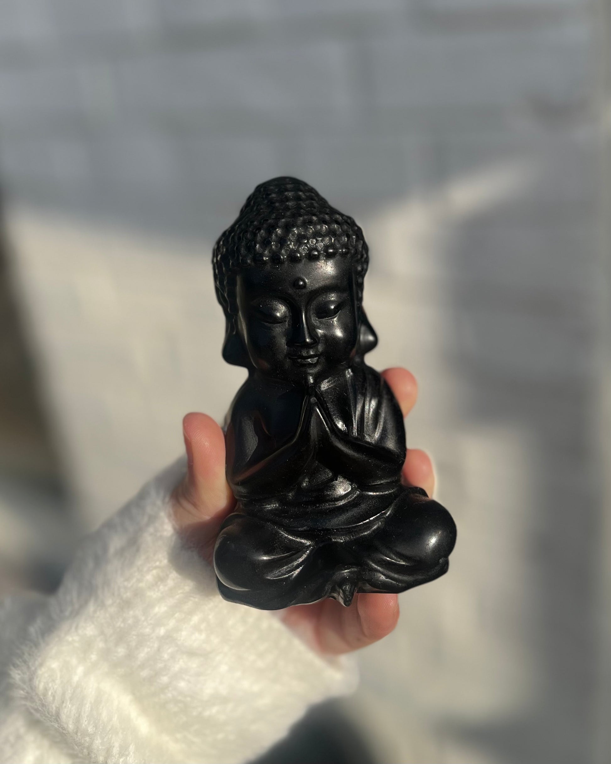 Zwarte Obsidiaan Buddha – Lola, Moon and Stars