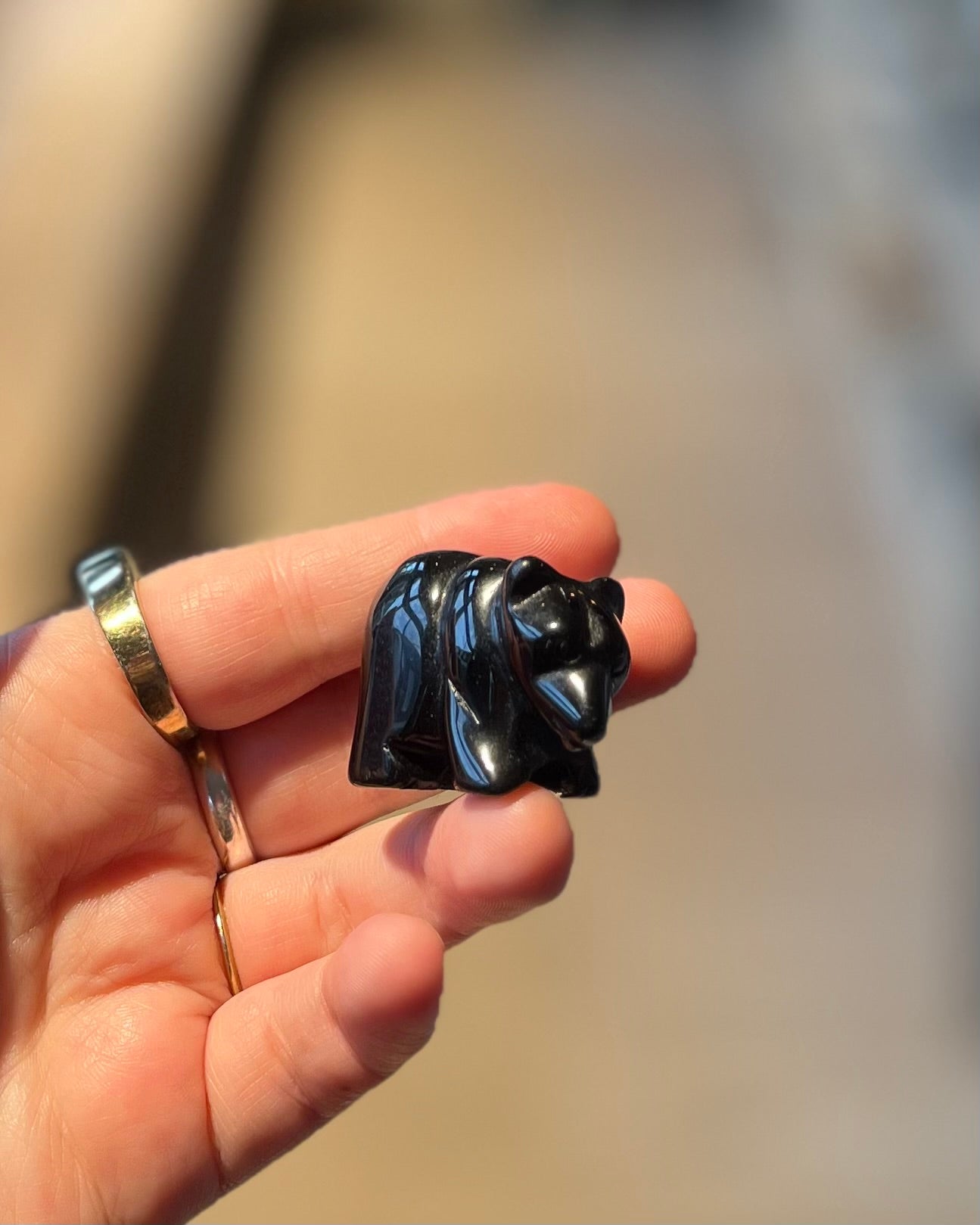 Bear carving Zwarte Obsidiaan