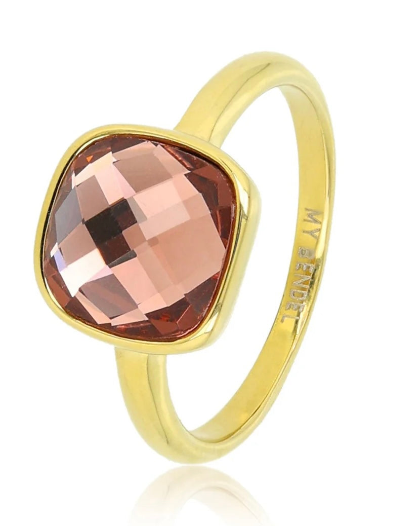 Gouden ring - roze facet kristal glassteen