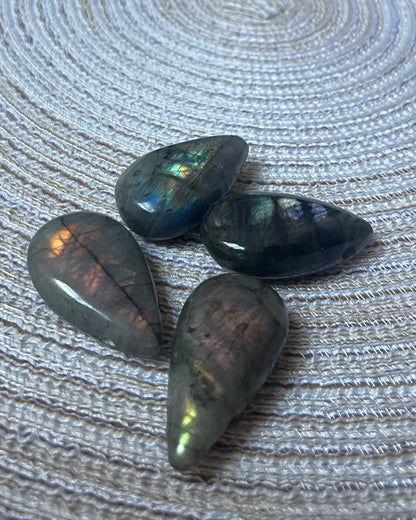 Labradorite pendant drop