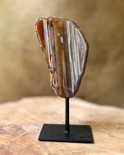 Agaat geode op standaard