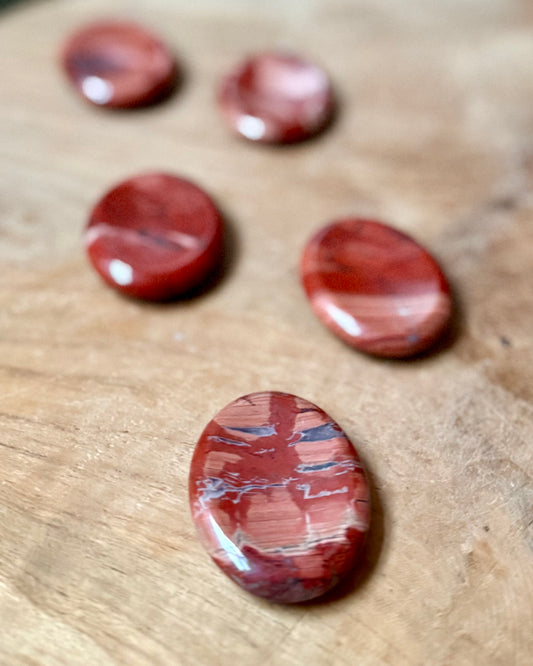 Worry Stone Brecci Jaspis ovaal