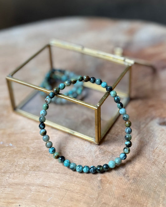 Afrikaanse Turkoois kralenarmband 4 mm