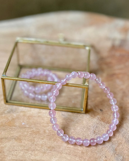 Aardbeienkwarts kralenarmband 6 mm