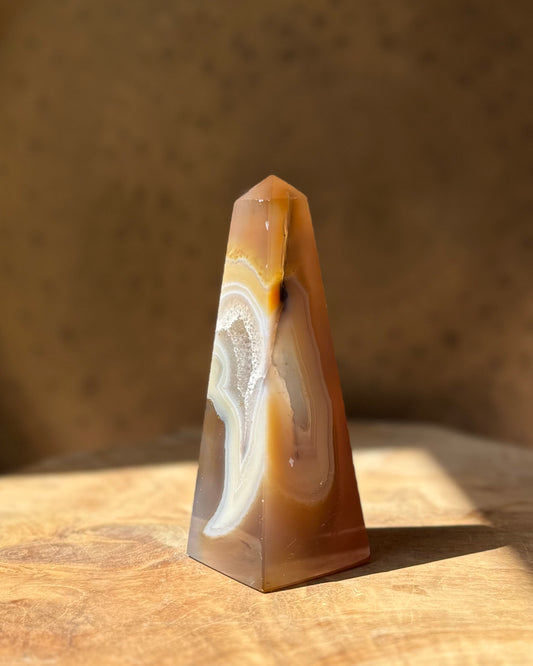 Agaat obelisk