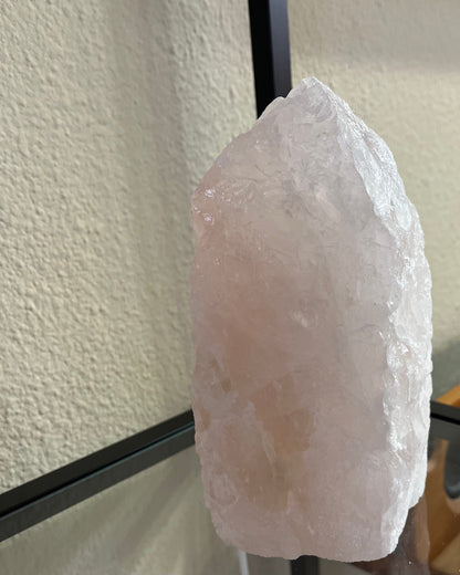 Rose quartz lamp