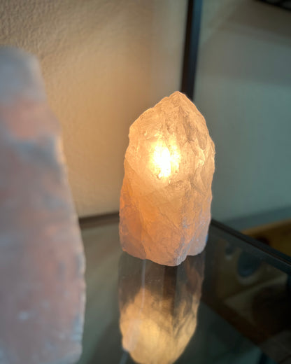 Rose quartz lamp